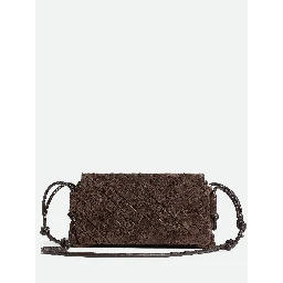 حقائب بوتيغا فينيتا.. بني