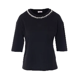 تيشيرتات وبولو من تصميم ليو جو باللون الأسود