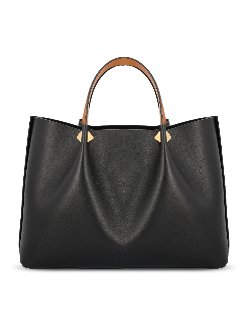 حقائب فالنتينو غارافاني