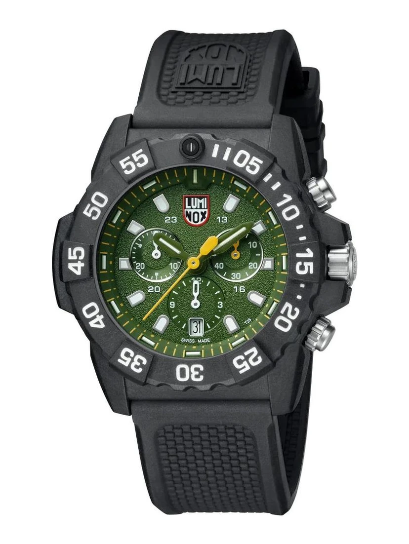 Black Rubber Sport Watch