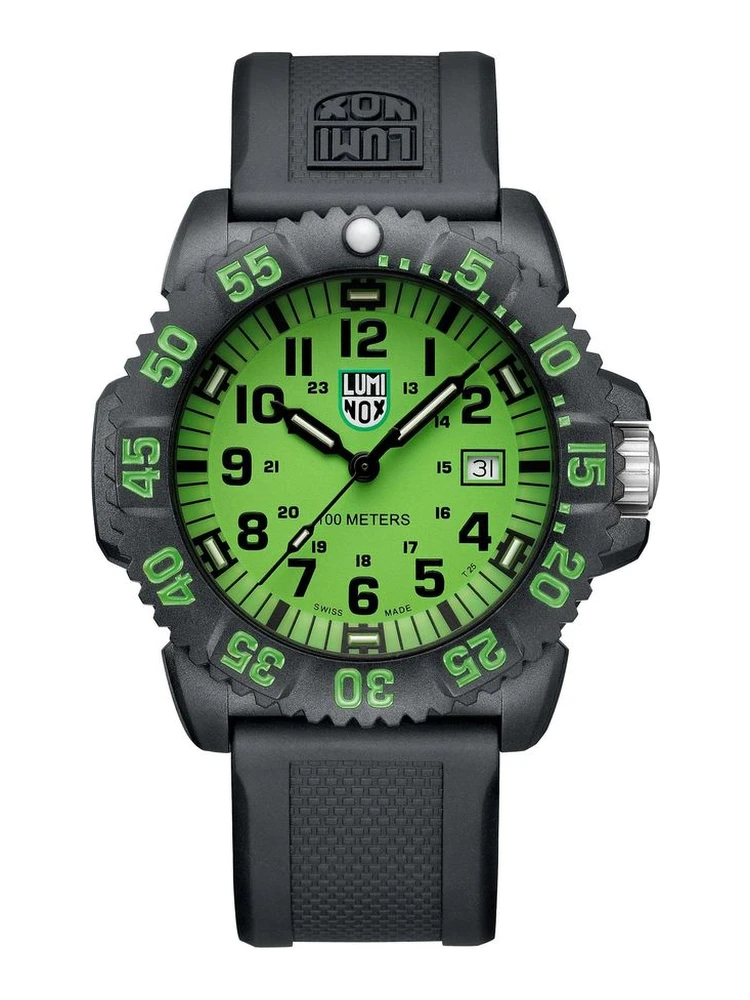 Black Resin Sport Watch