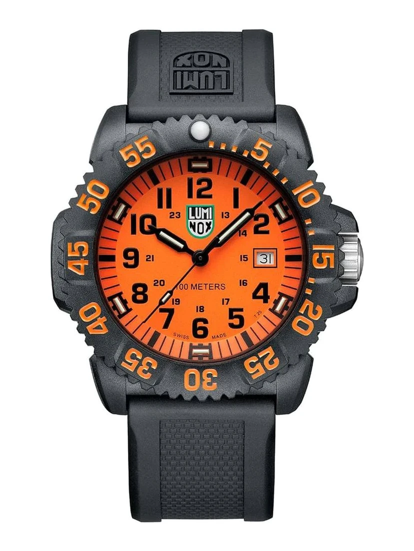 Black Resin Sport Watch