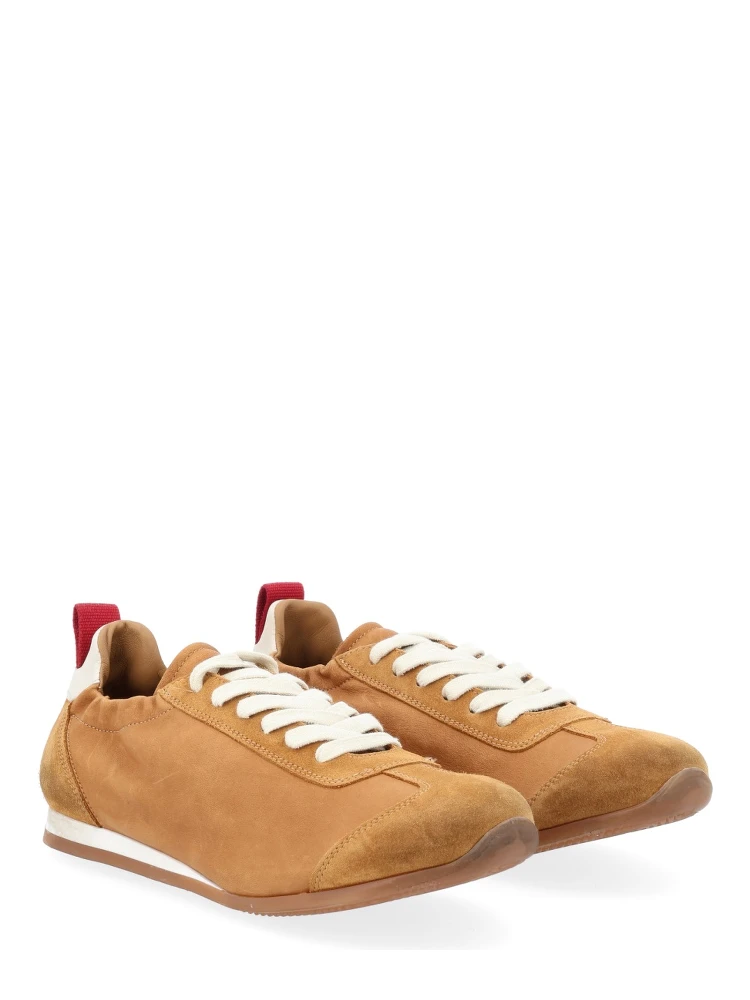 حذاء رياضي من الجلد alternative