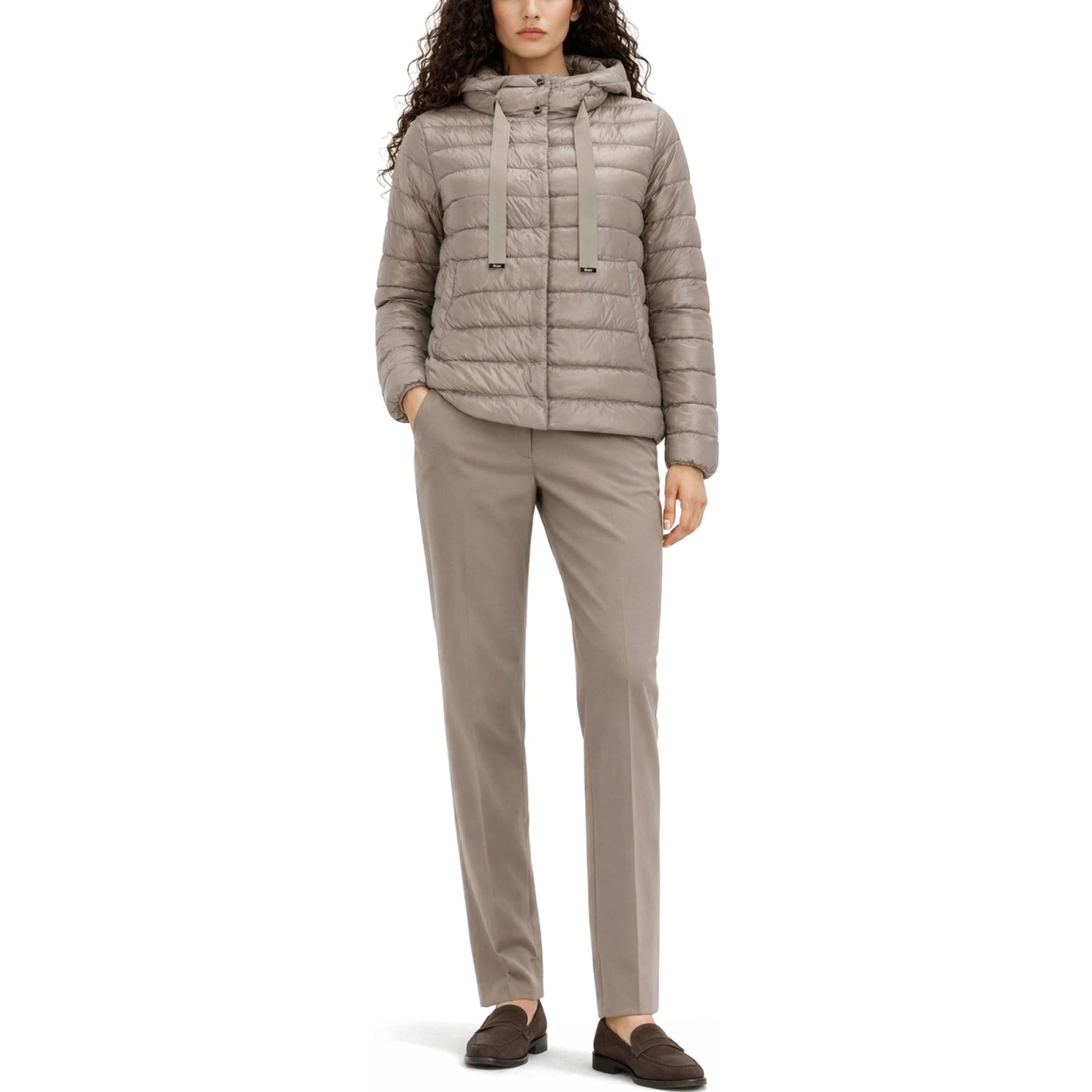 DOWN JACKET WITH HOOD