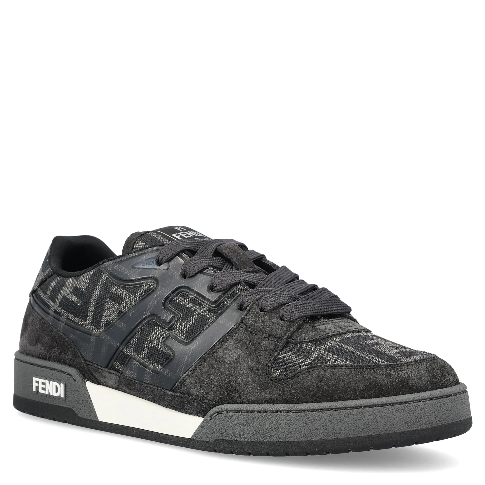 أحذية رياضية من فندي