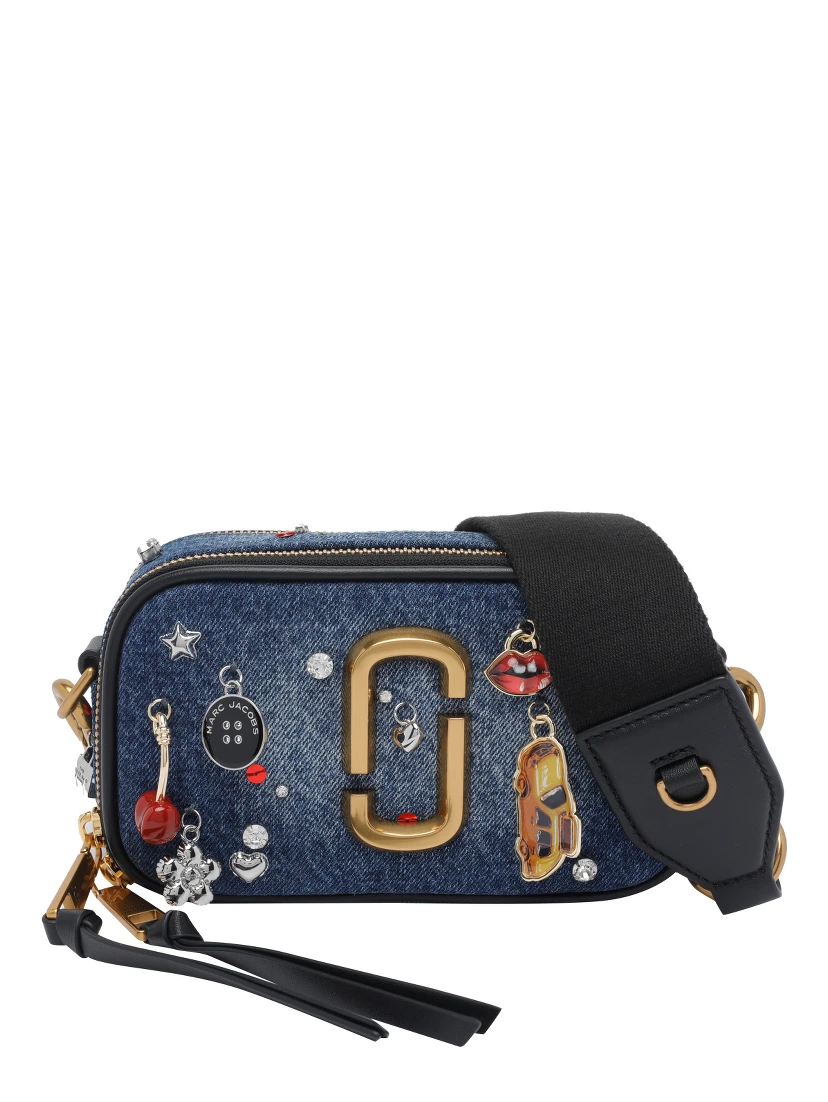 حقائب مارك جاكوبس.. زرقاء