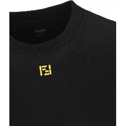 تيشيرتات وبولو من فندي باللون الأسود