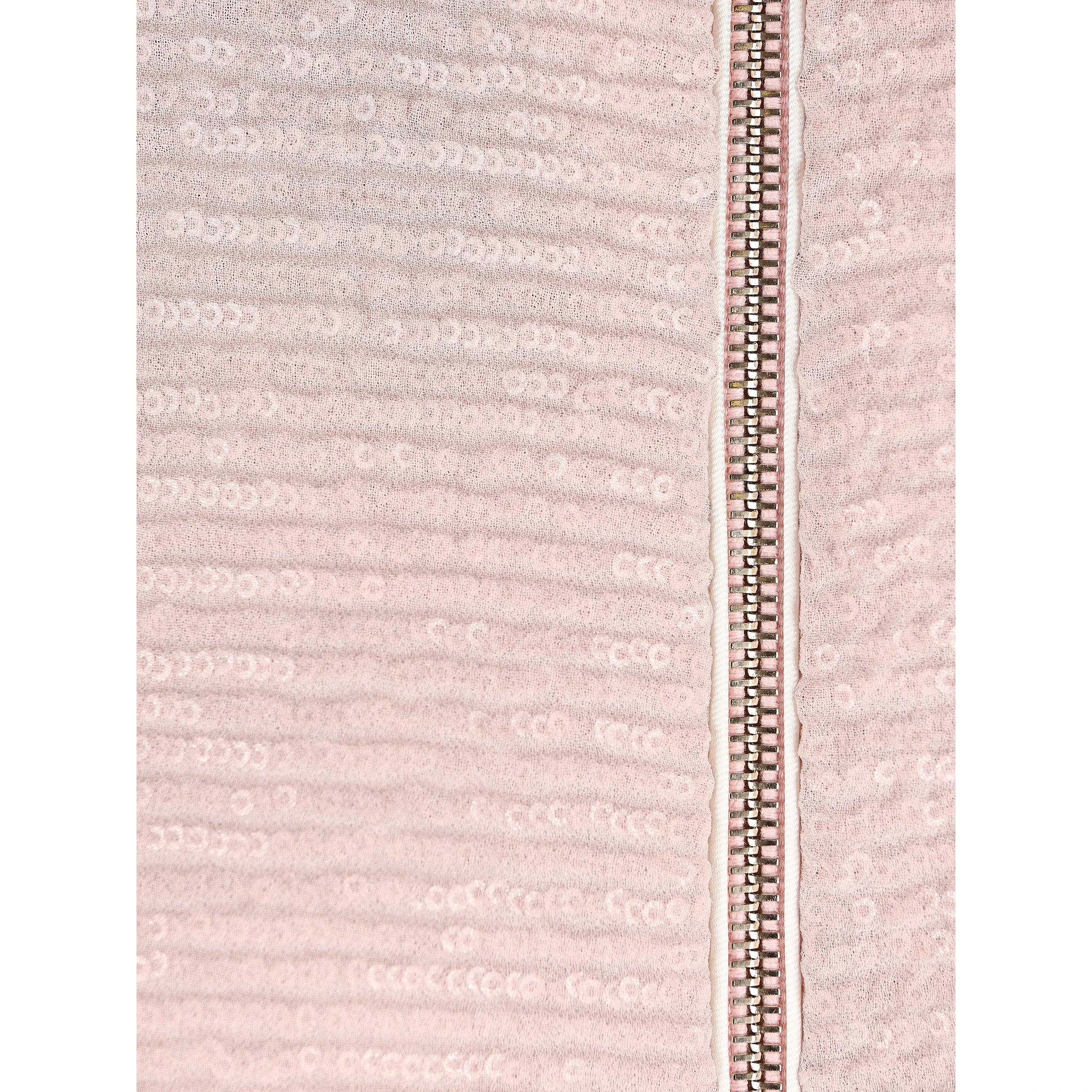 جاكيتات هيرنو وردية اللون