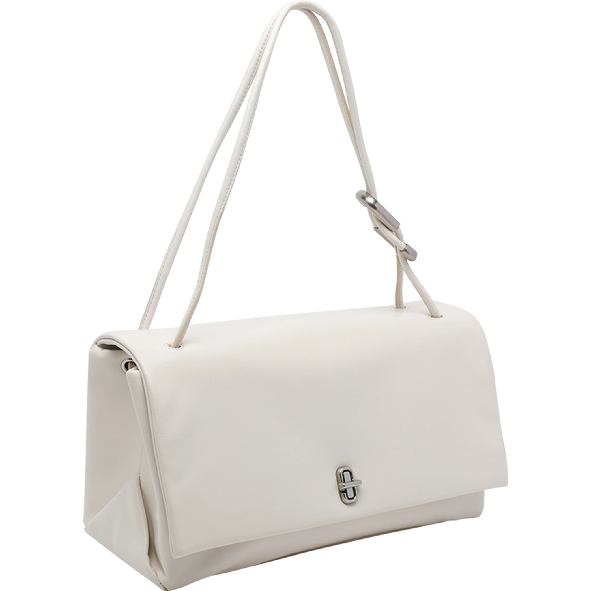 حقائب مارك جاكوبس.. بيضاء