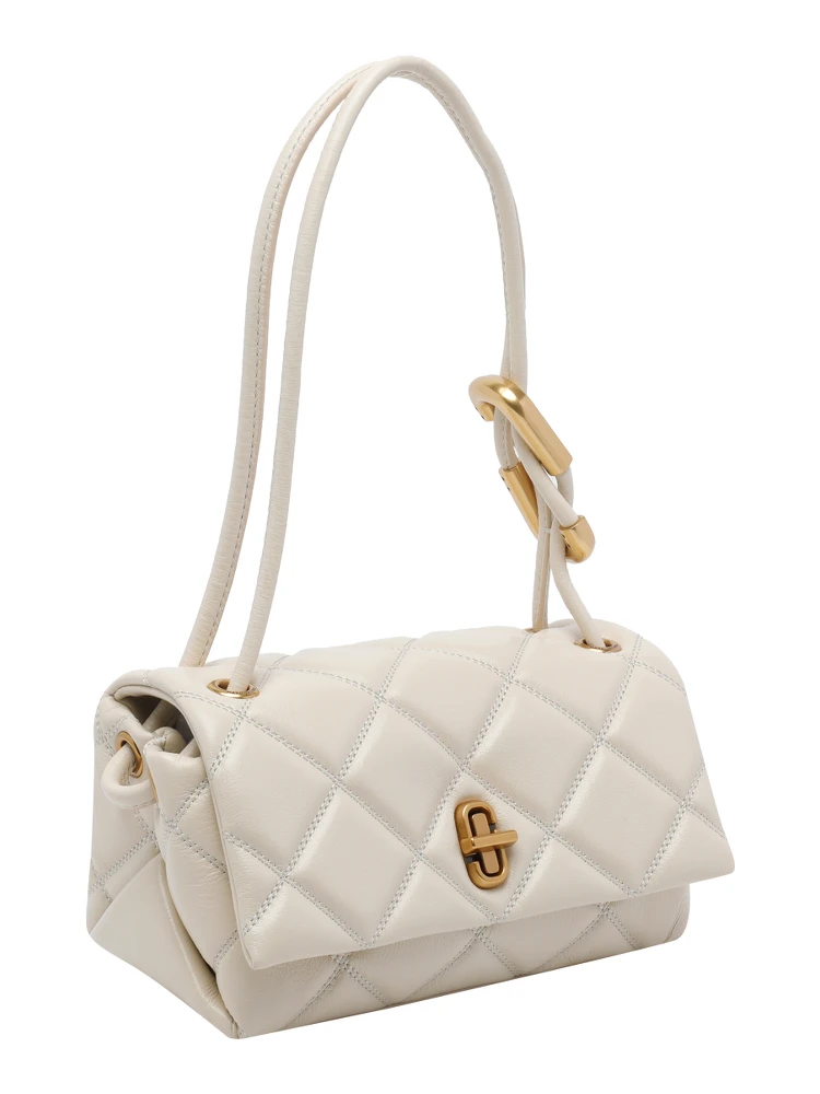 حقائب مارك جاكوبس.. بيضاء alternative