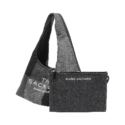 حقائب مارك جاكوبس.. سوداء