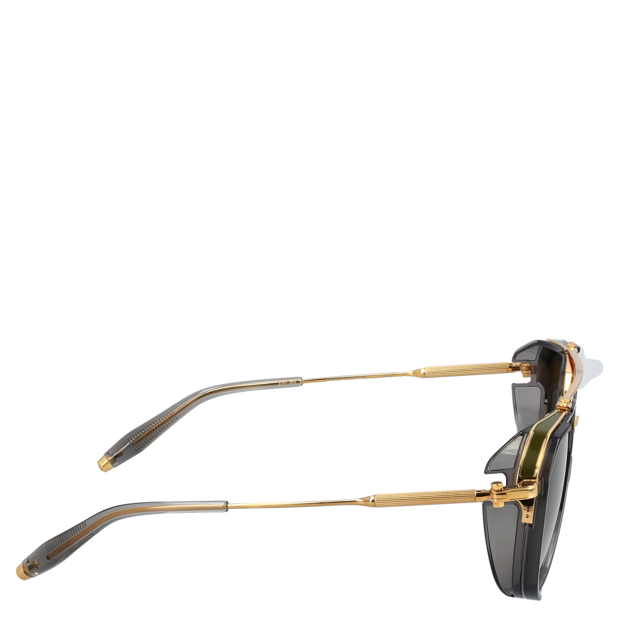 نظارات شمسية من أكوني