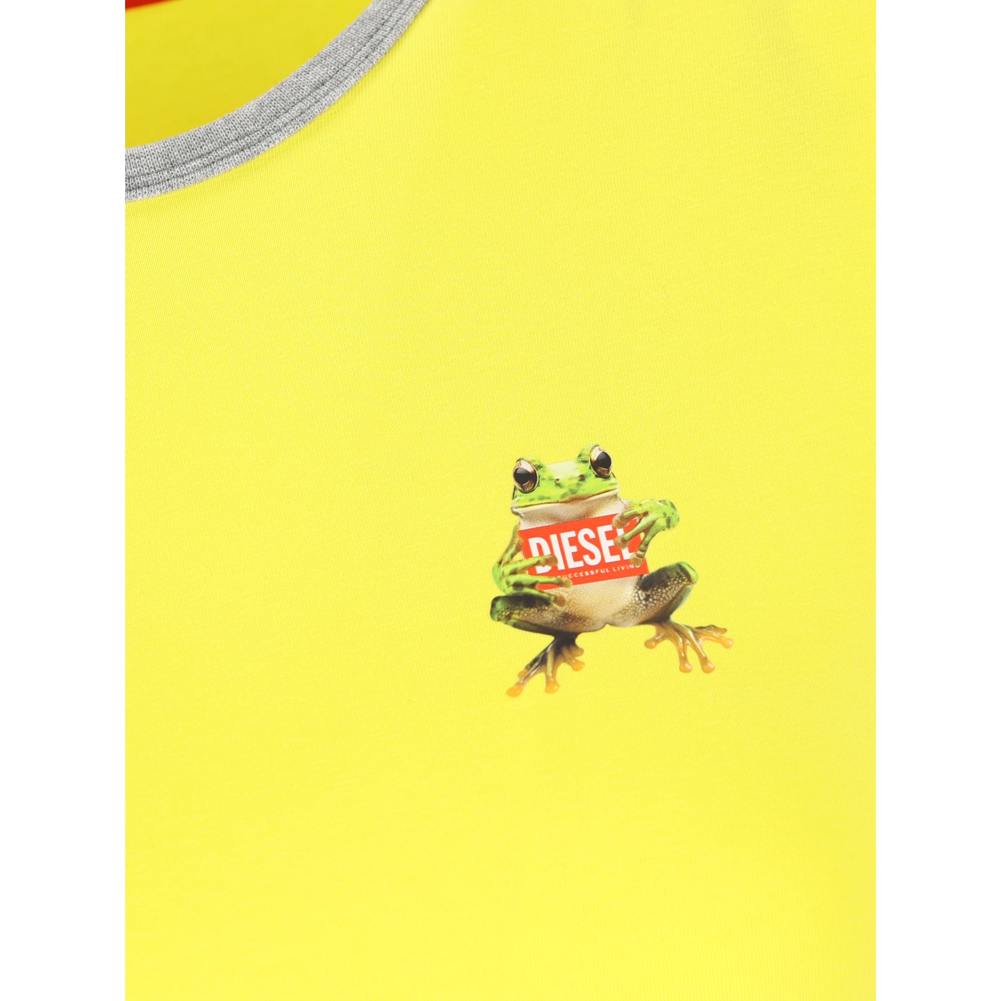 تيشيرتات وبولو من ديزل