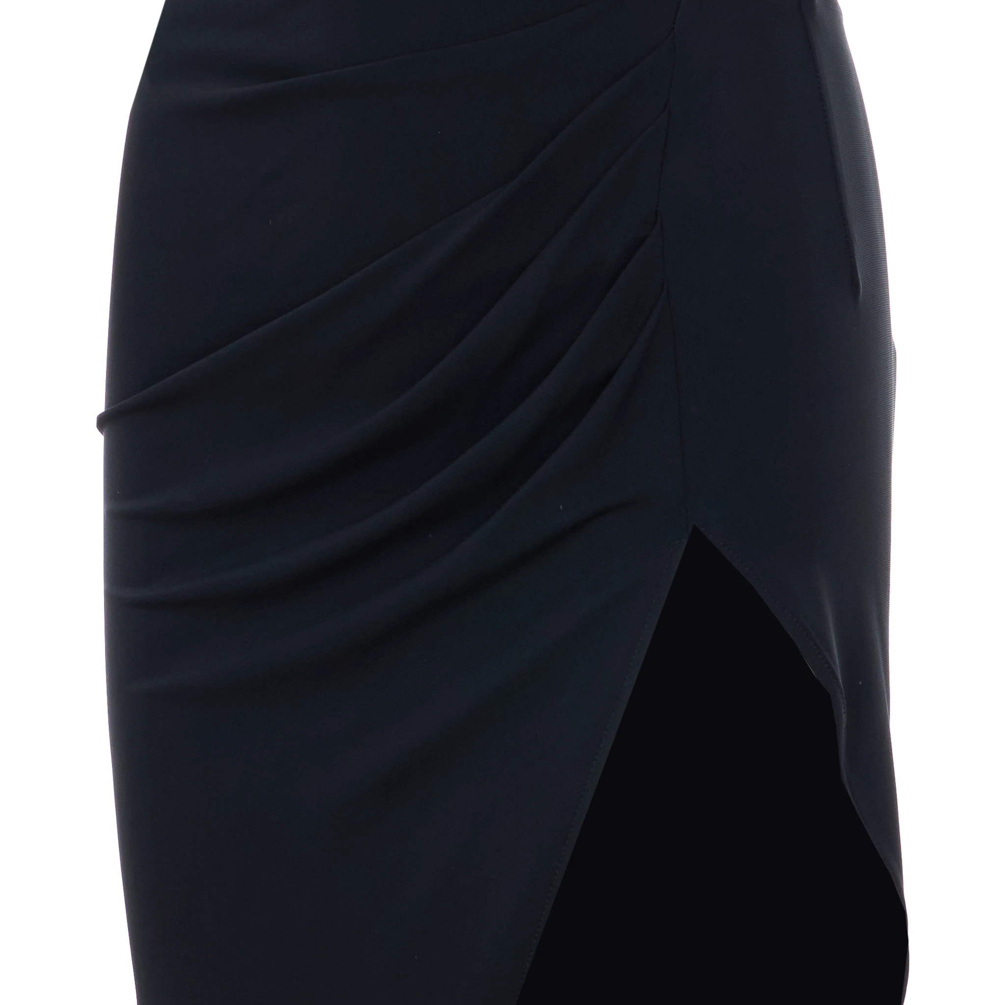 فساتين إليزابيتا فرانكي باللون الأسود