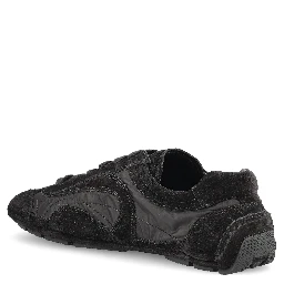 حذاء رياضي أسود من برادا