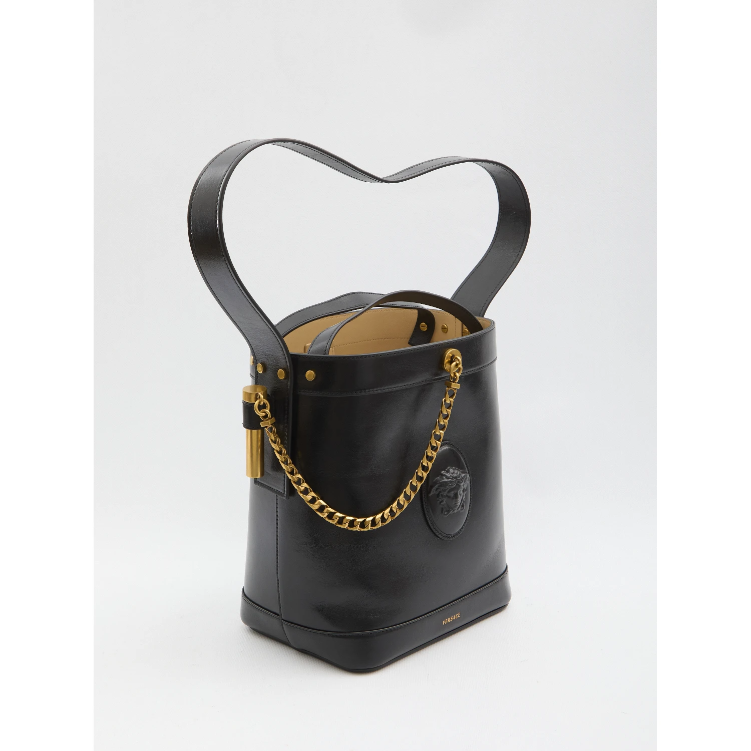 Medusa bucket bag