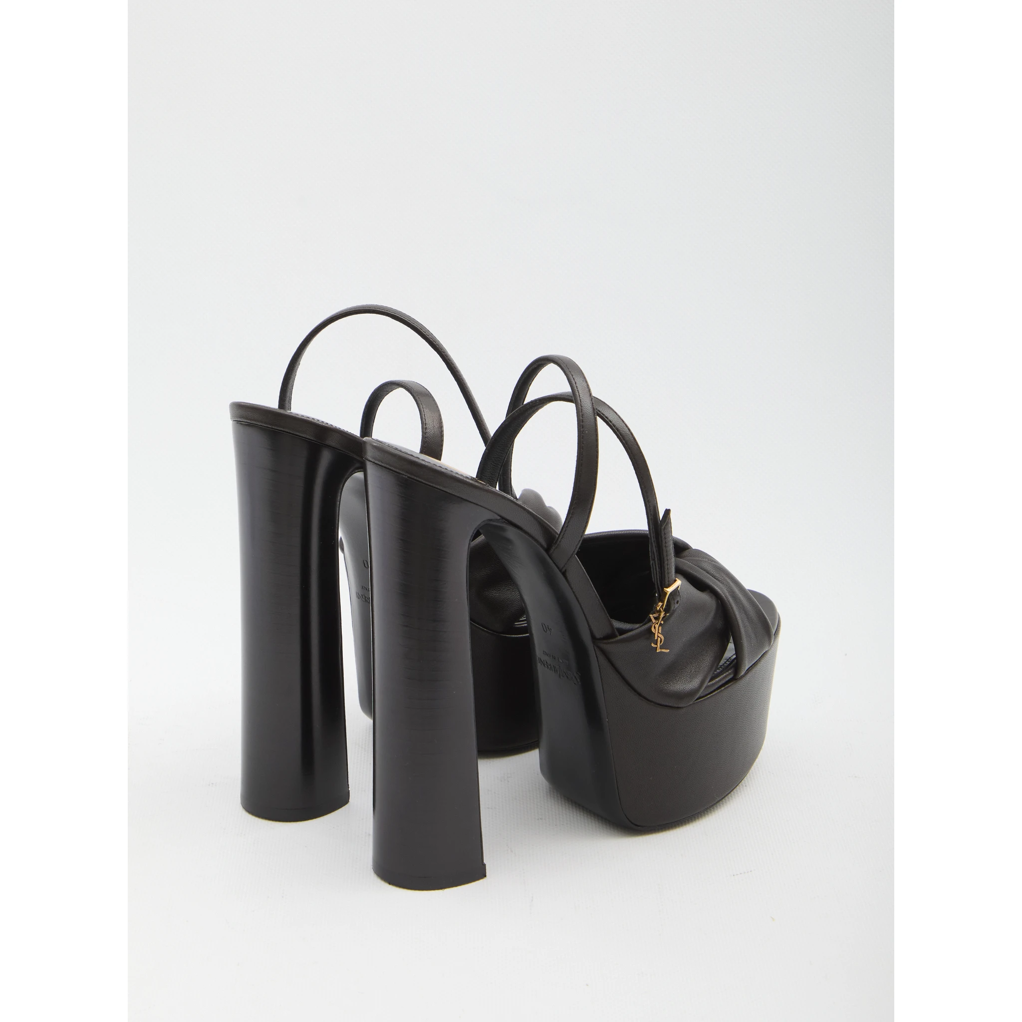 Franciane platform sandals