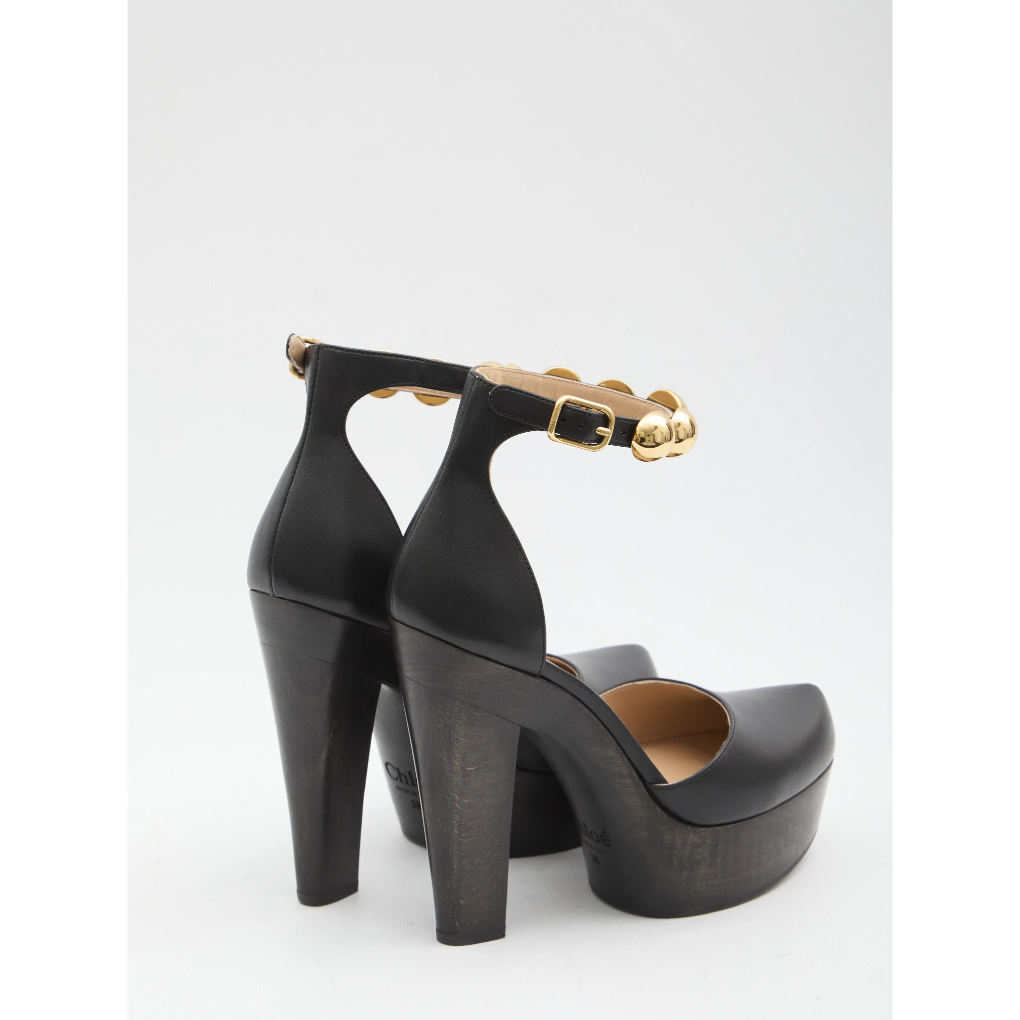 Lola platform pumps