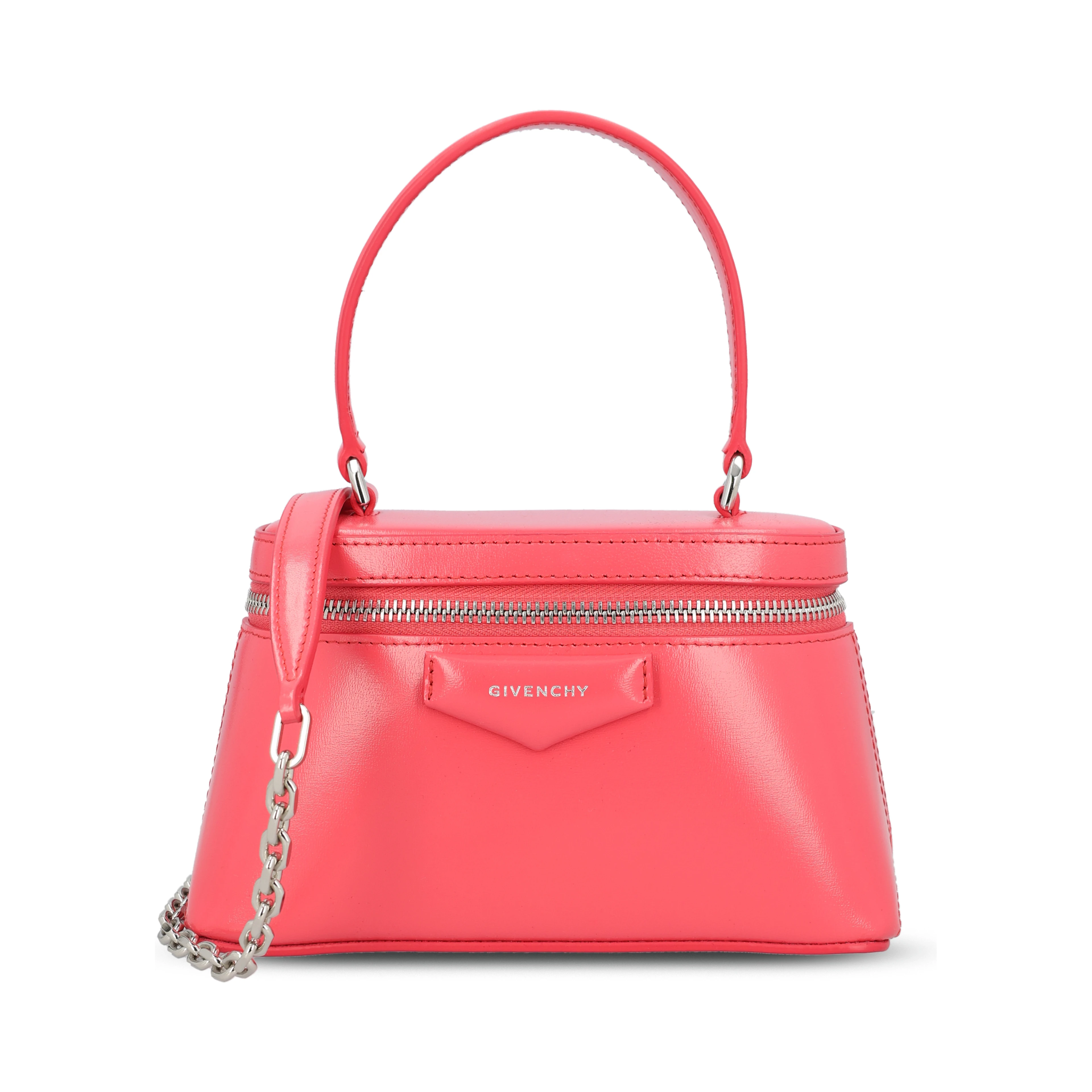 GIVENCHY