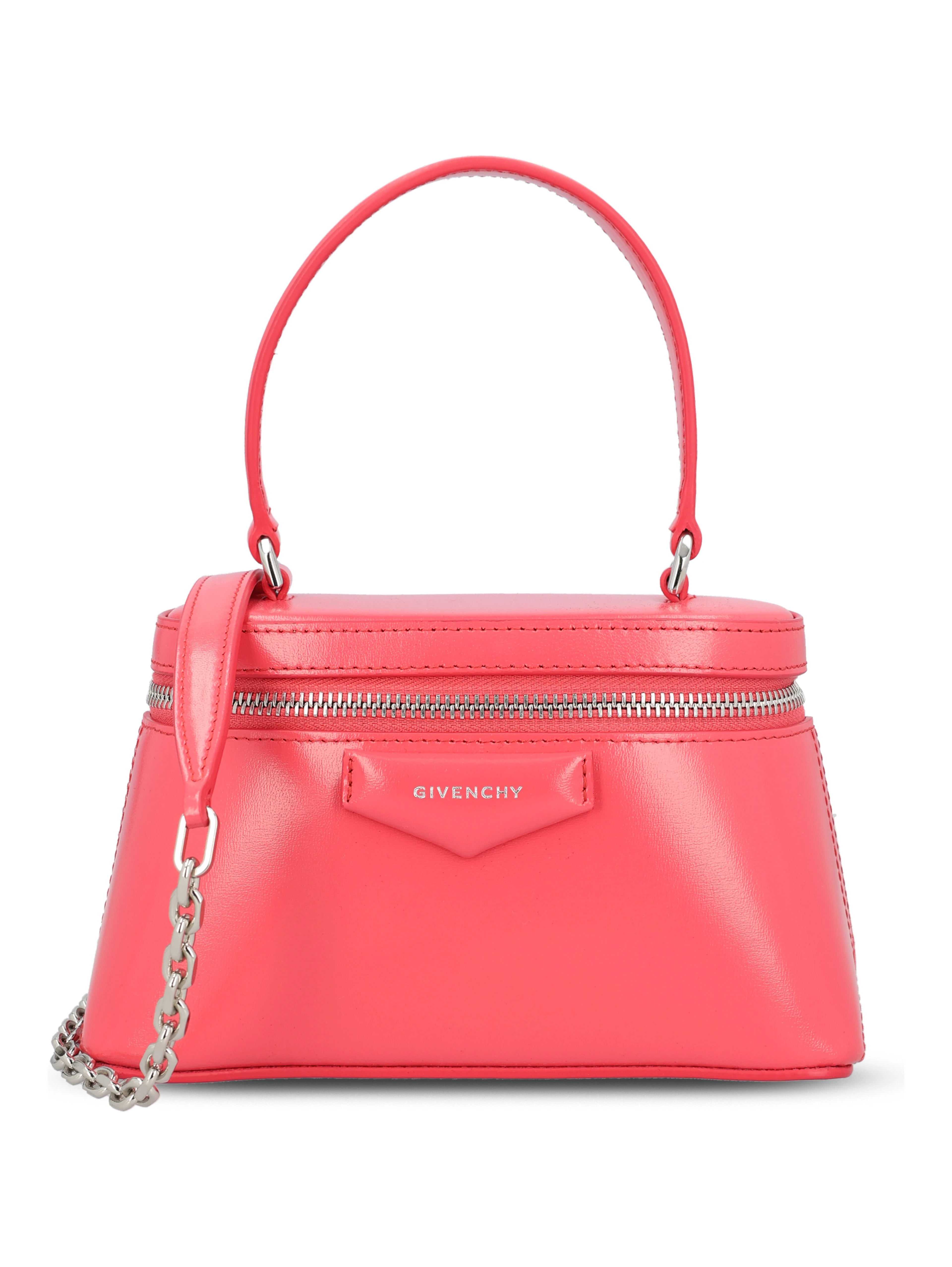 GIVENCHY