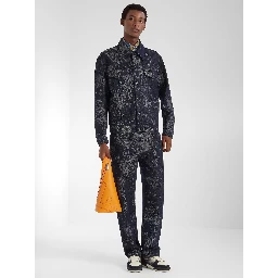 حذاء رياضي أبيض من فندي