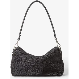 حقائب فندي.. أسود