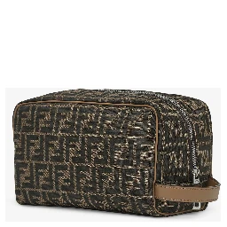 حقائب فندي.. بني