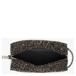 حقائب فندي.. بني