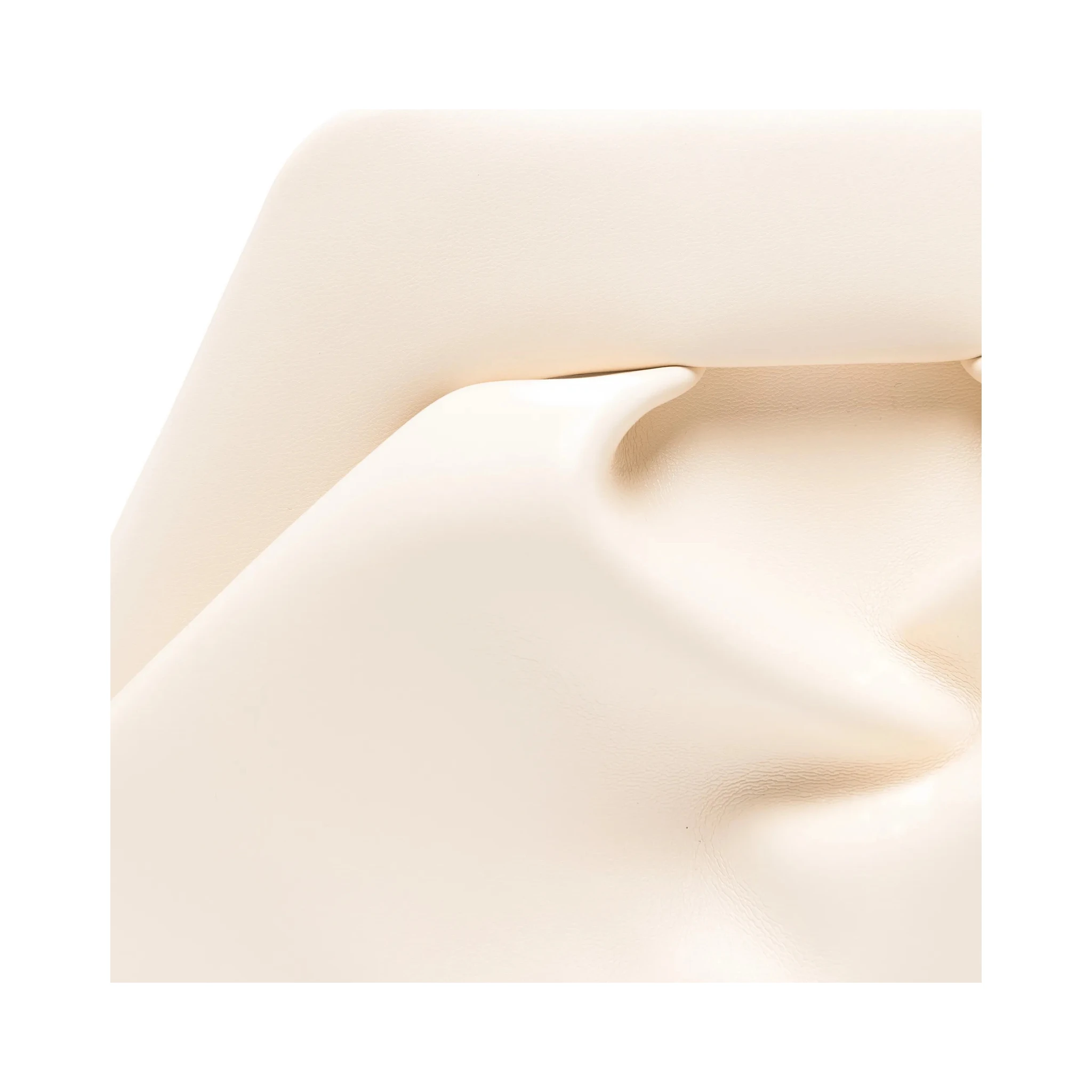 THEMOIRE' Bags.. White