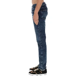 SLIM FIT JEANS