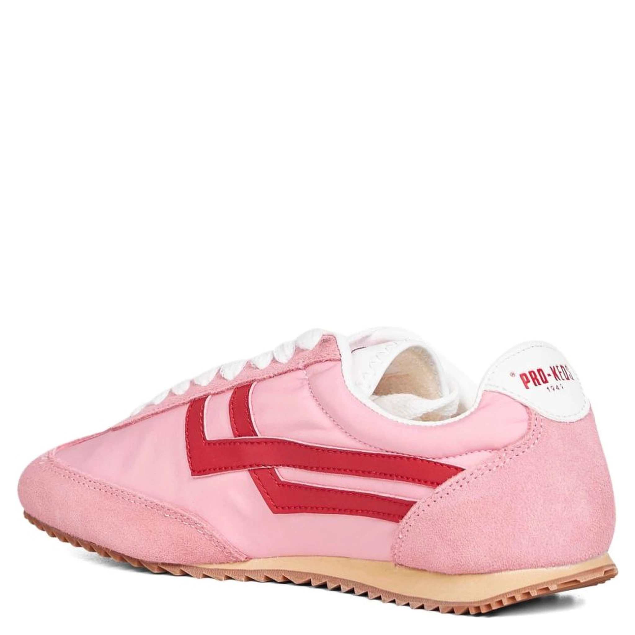 أحذية رياضية من بروكس 1949