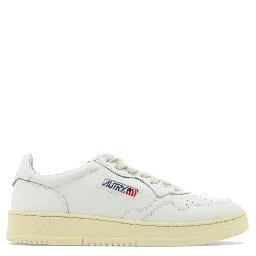 "Medalist Low" sneakers