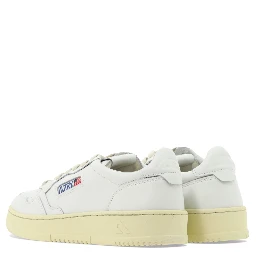 "Medalist Low" sneakers