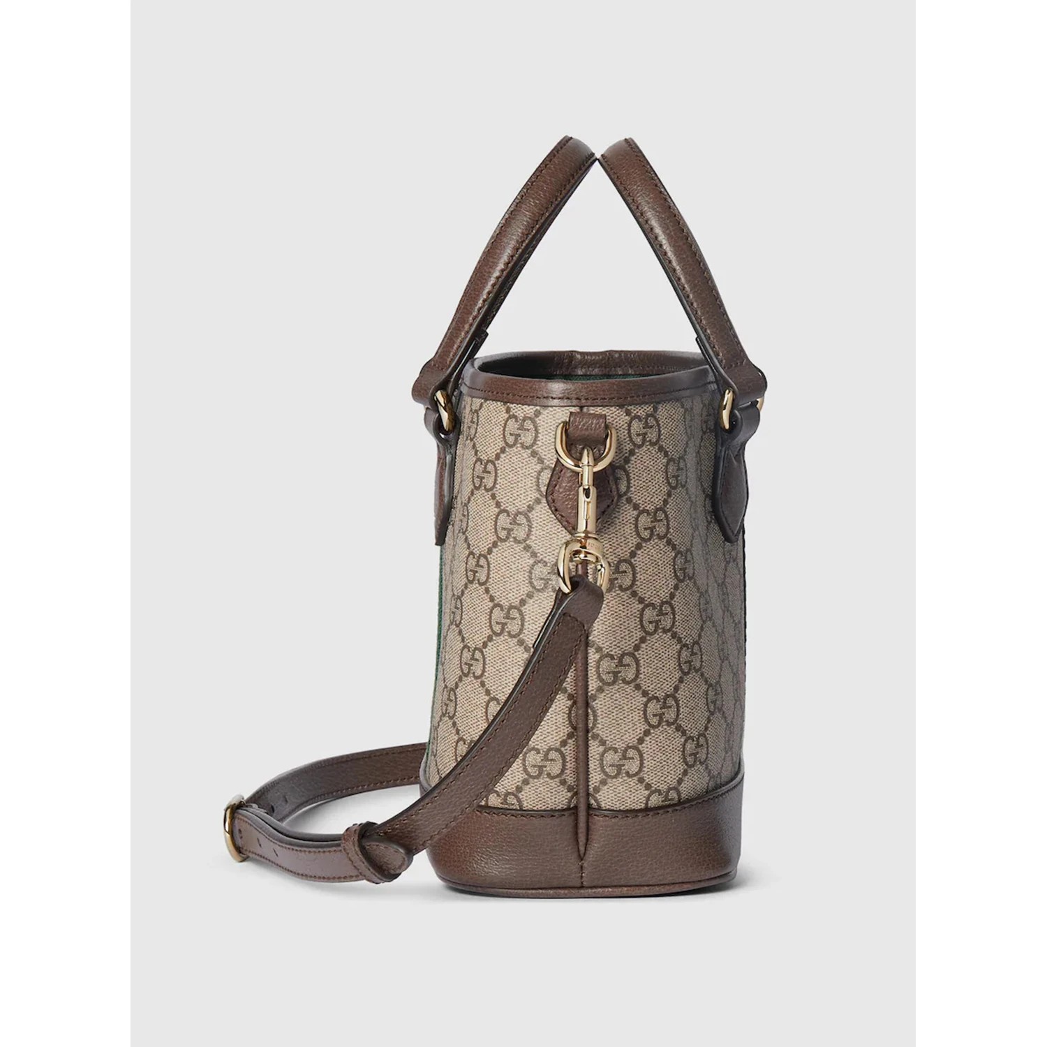 Gucci Bags.. Beige