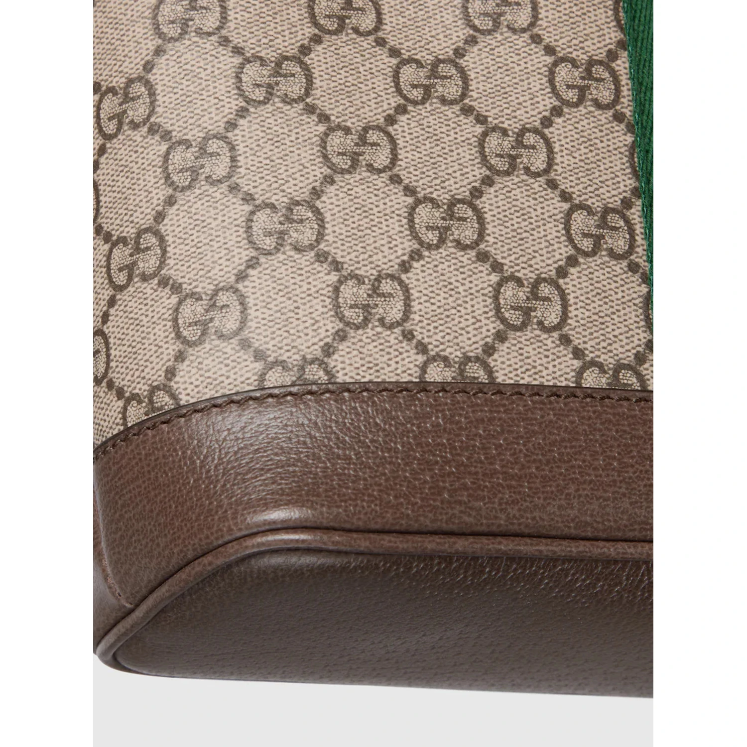 Gucci Bags.. Beige