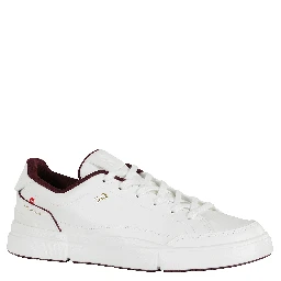 THE ROGER CENTRE COURT