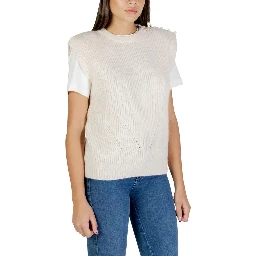 Cream Polyester Sleeveles Sweater