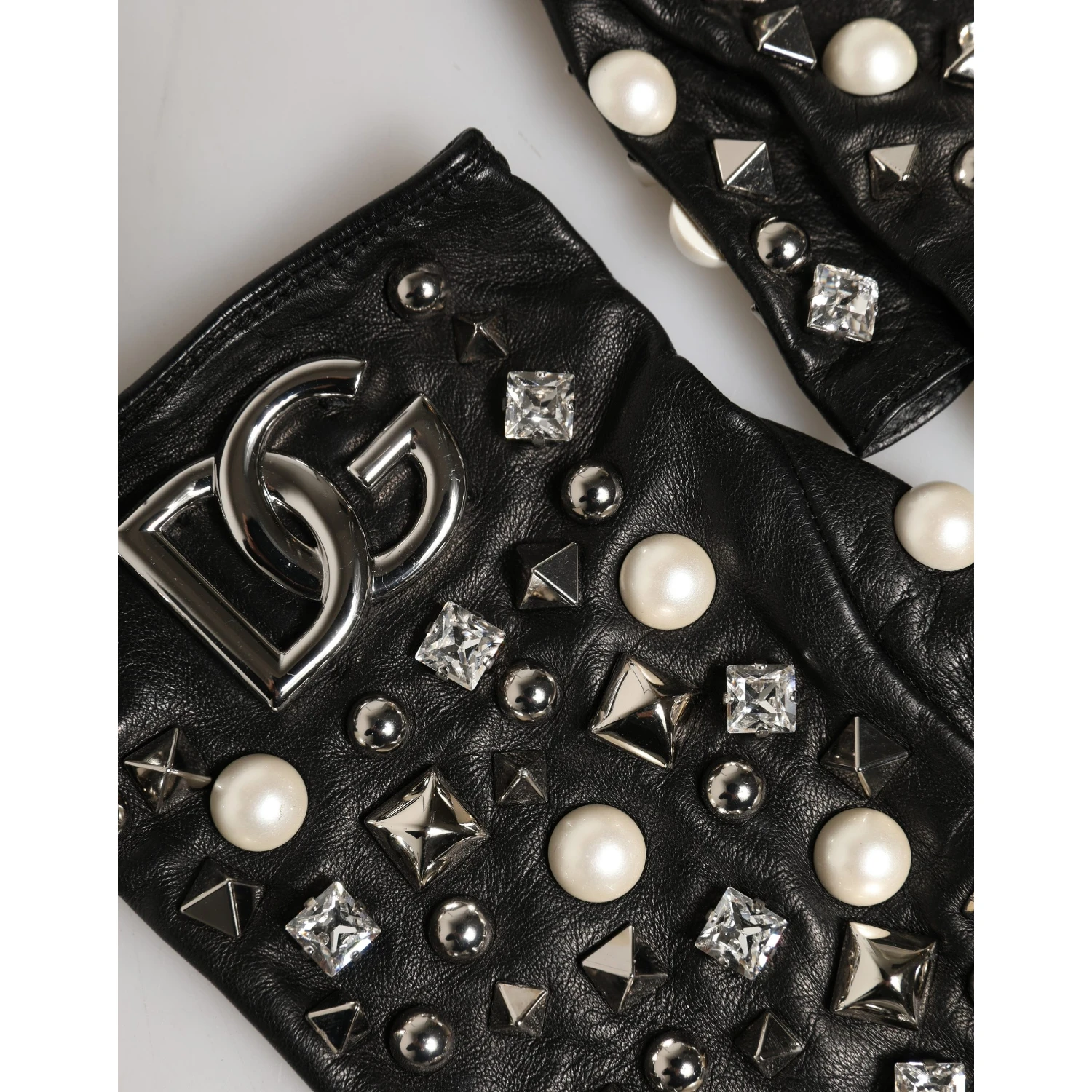 Black Pearl Embellished Wrist Length Gloves