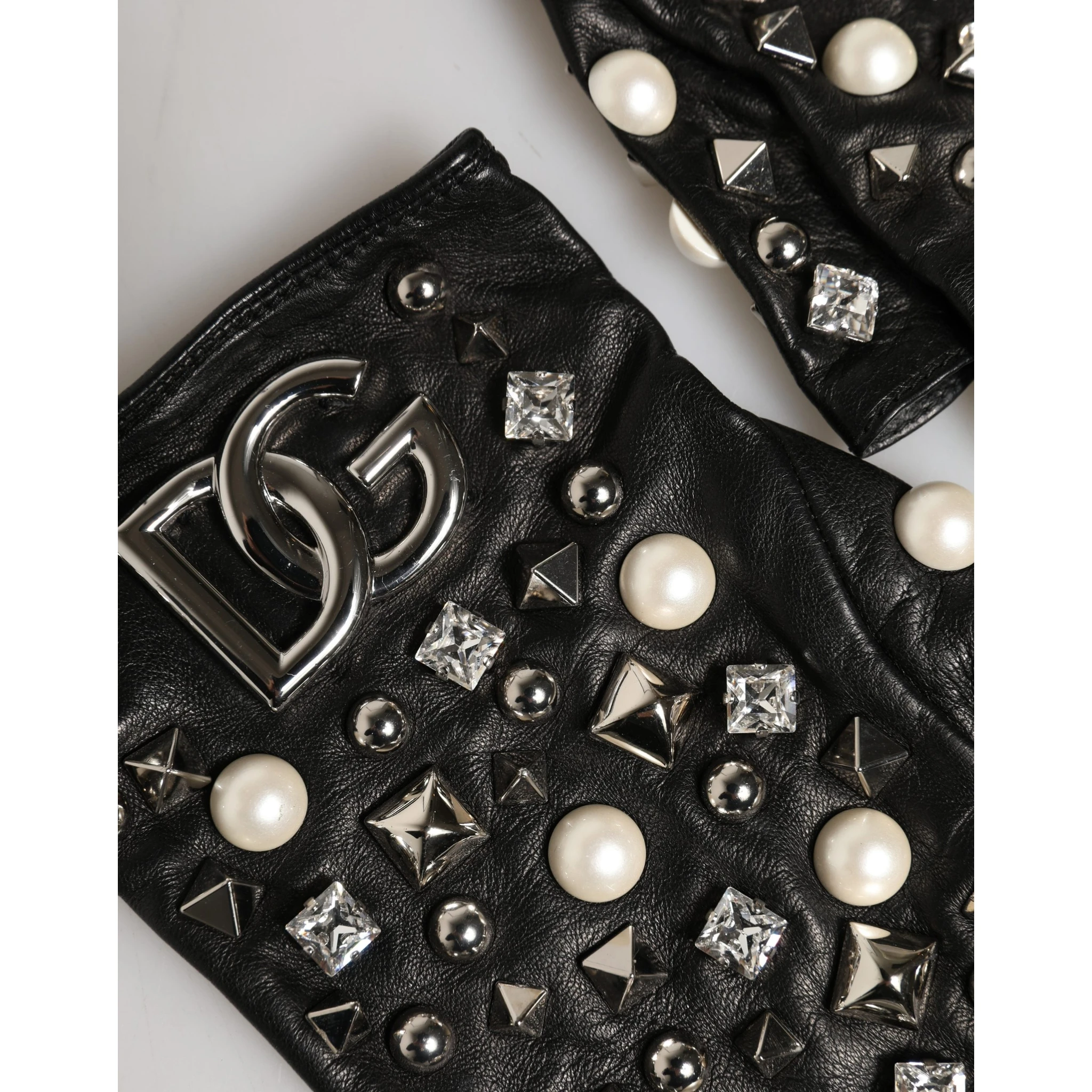 Black Pearl Embellished Wrist Length Gloves