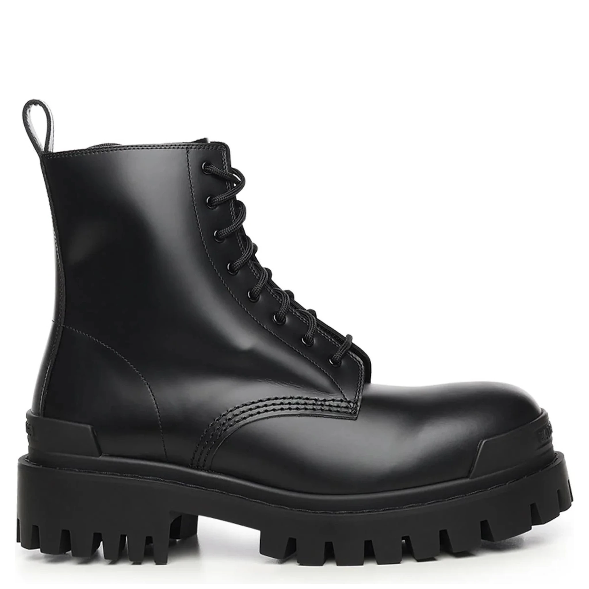 "Strike" leather ankle boots