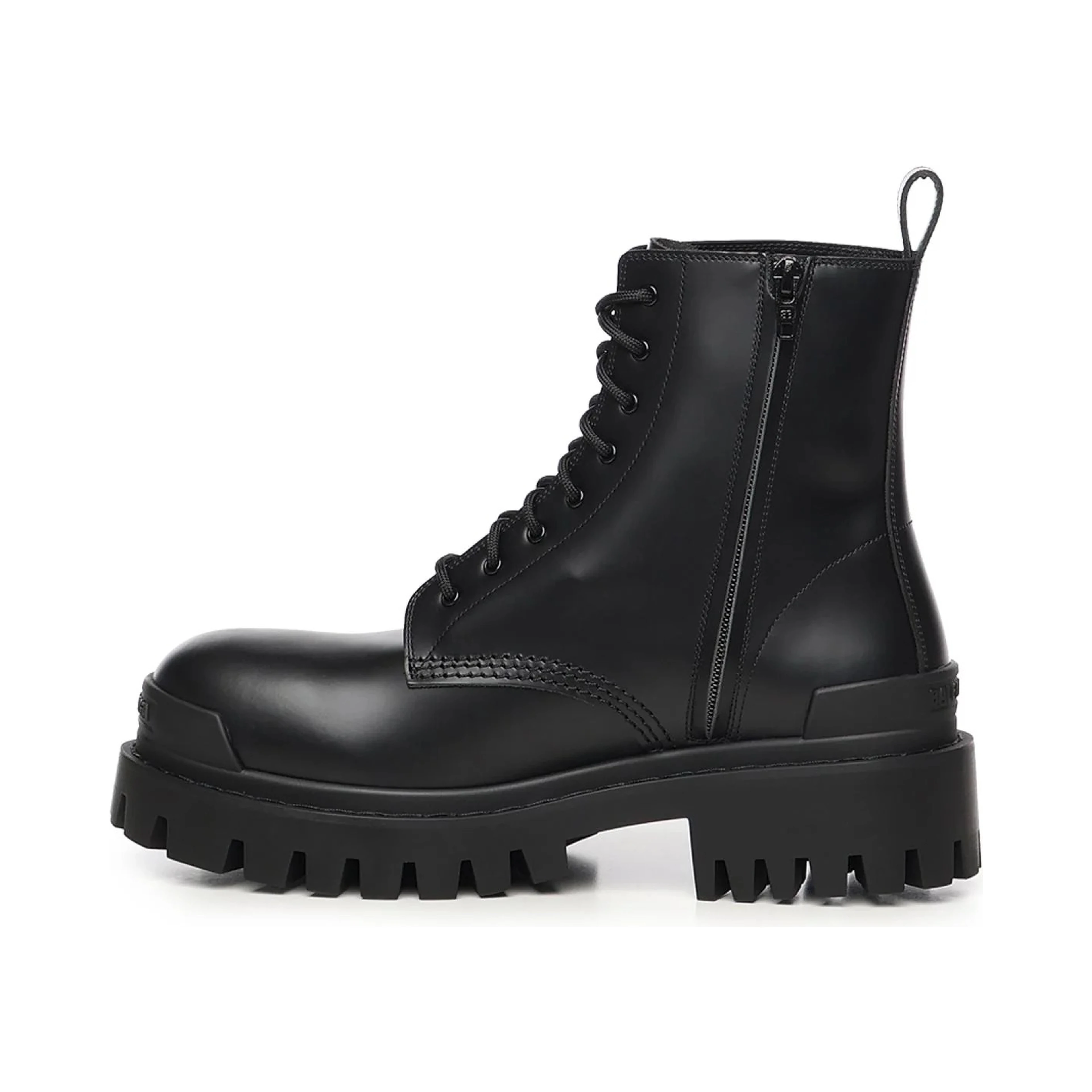 "Strike" leather ankle boots