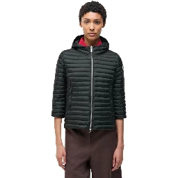 سترة خارجية سوداء من البولياميد