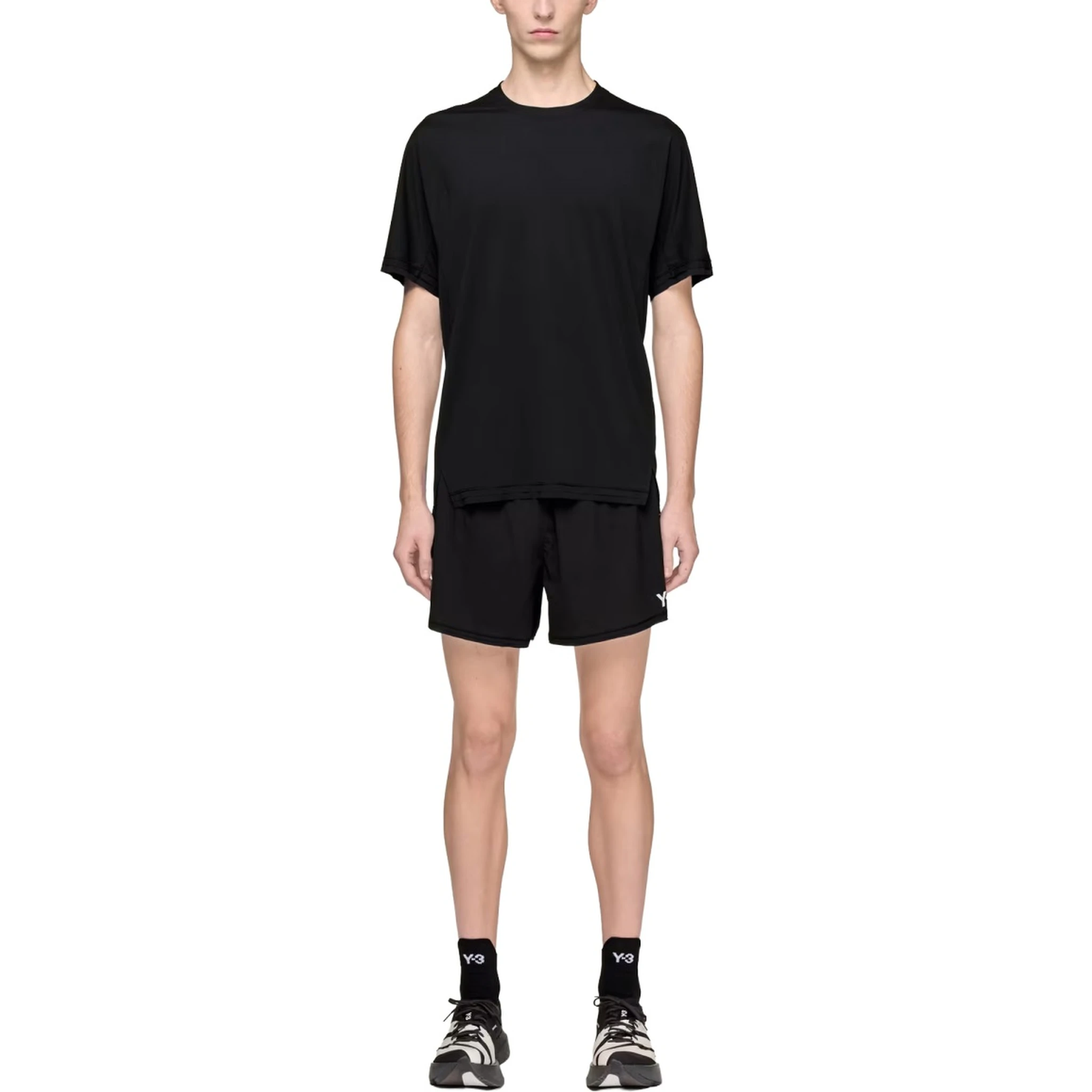 SHORTS WITH LOGO