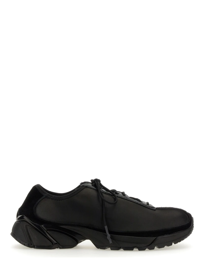 "KLOVE" SNEAKER
