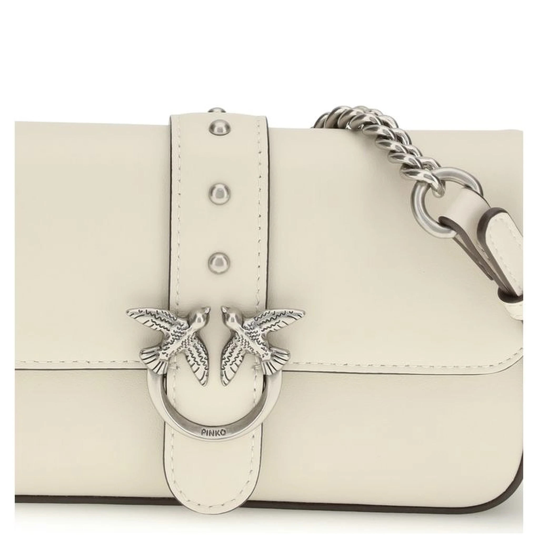 حقيبة كتف بوس توروس من جلد العجل الأبيض