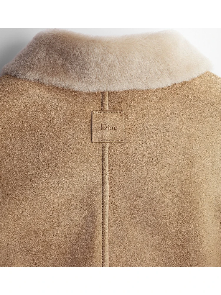 Jacket in lamb fur alternative