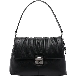 حقائب مارك جاكوبس.. سوداء