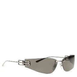 نظارات شمسية معدنية سوداء