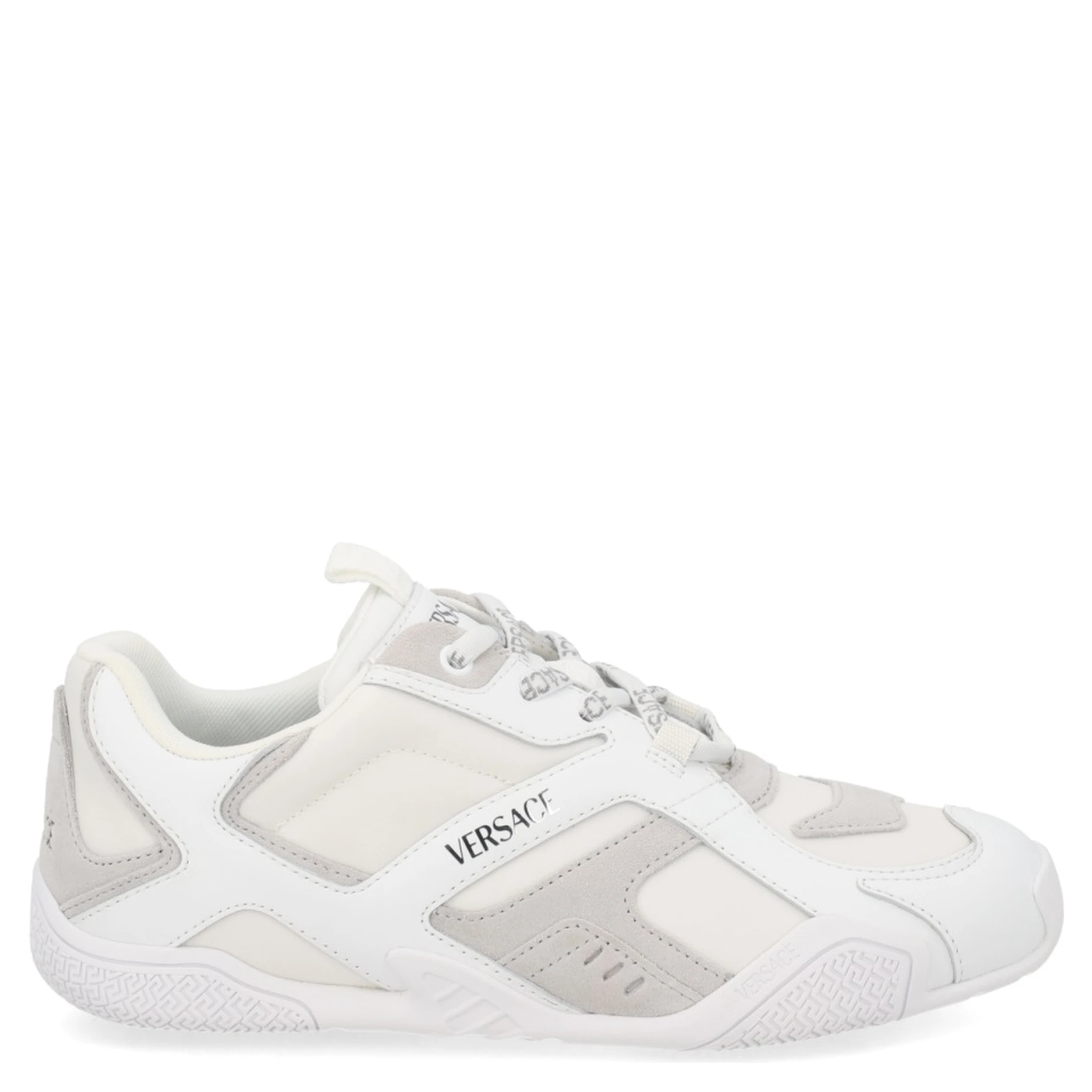 حذاء رياضي "جالاكسيا"