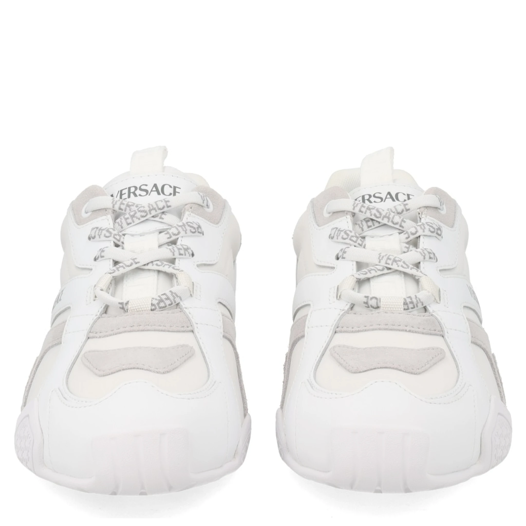 حذاء رياضي "جالاكسيا"